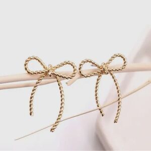 Gold Bow Earrings